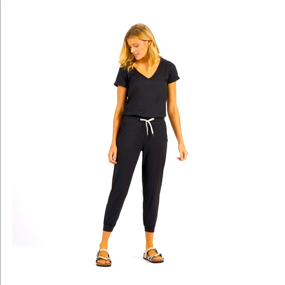 Vuori Performance Romper/Jumpsuit